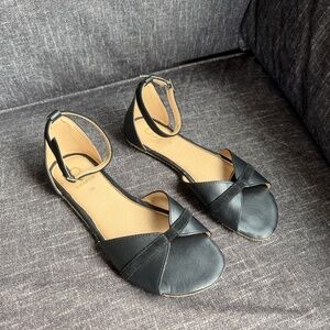 SHAPEN PETAL FLATS Sandals Barefoot Dress Shoes Size 36 Approximate Size 7 US